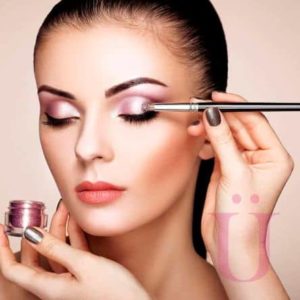 Maquillaje social